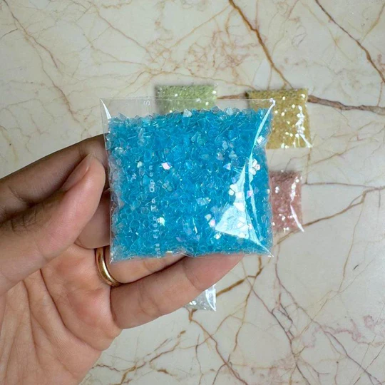 Aai Planet Coloured Mixed Stone